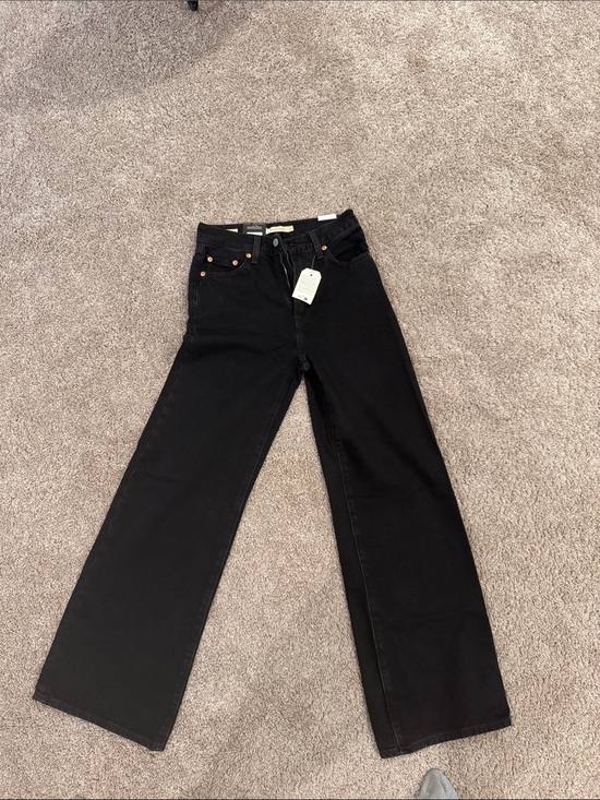 Levi's Denim - Levi's Black Wide-Leg Women's Jeans